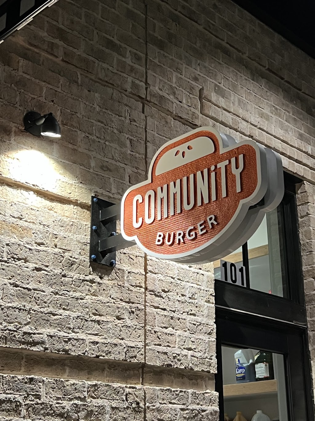 Community Burger | restaurant | 3200 Heritage Walk unit 101, Milton, GA 30004, USA | 4706575298 OR +1 470-657-5298