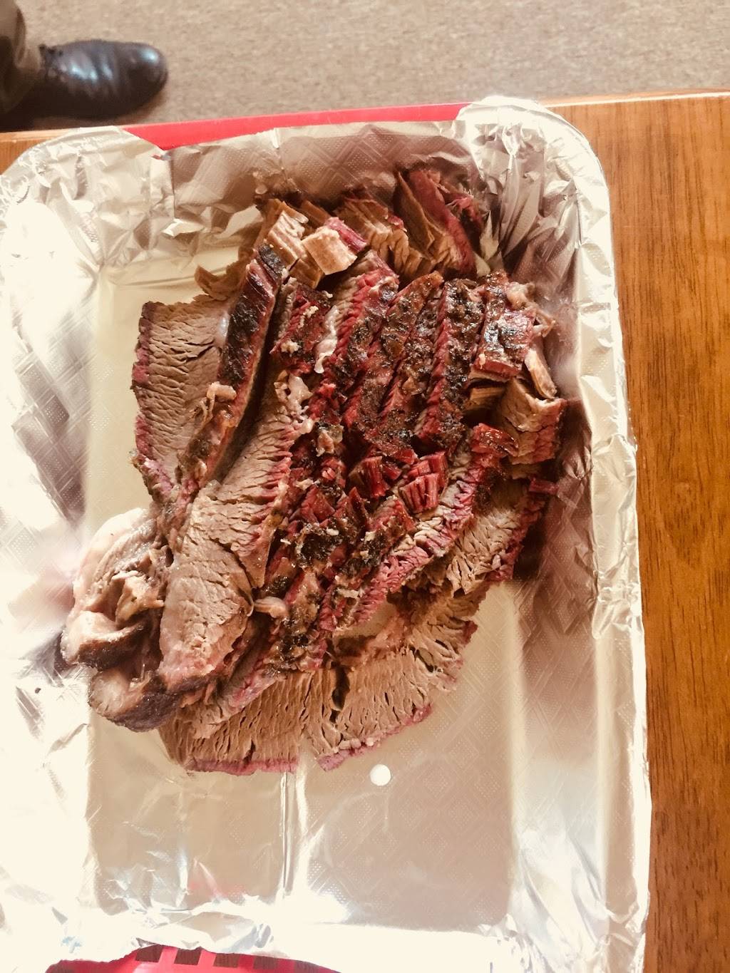 Bennie Js Smoke Pit LLC | restaurant | 621 9th St, Huntsville, TX 77320, USA | 9364399559 OR +1 936-439-9559