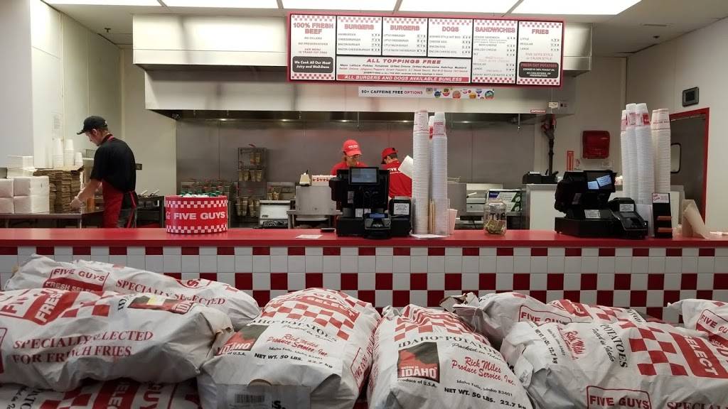 Five Guys | meal takeaway | 864 Street Rd, Warminster, PA 18974, USA | 2154435489 OR +1 215-443-5489