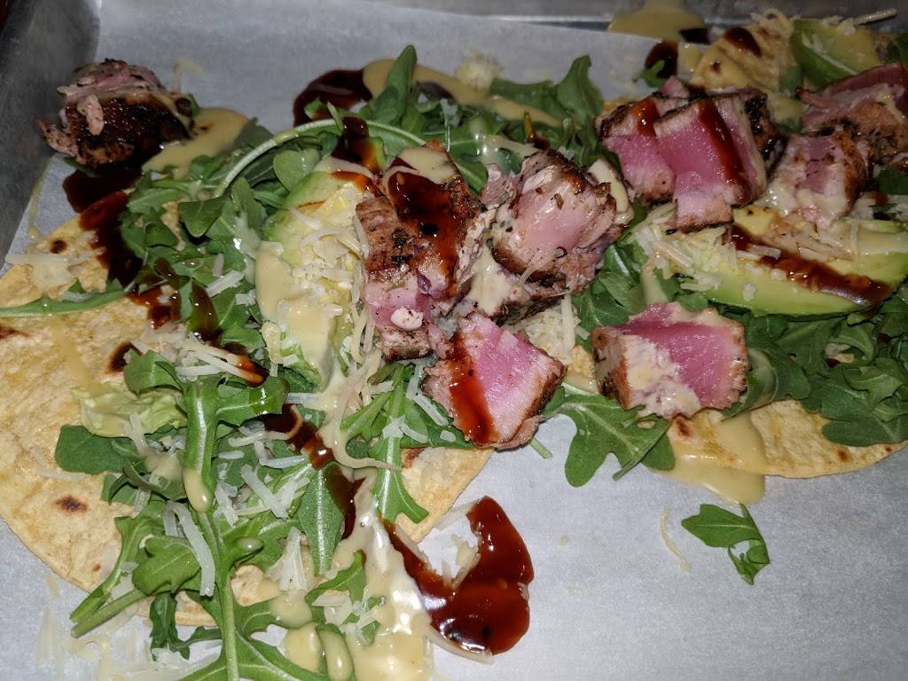 Catch 22 Gastropub | restaurant | 689 Edelweiss Strasse, Helen, GA 30545, USA | 7068780077 OR +1 706-878-0077