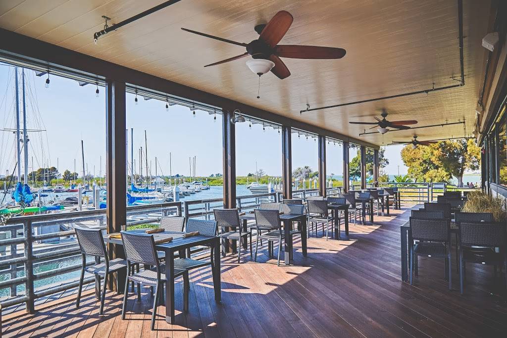 Smith's Landing Seafood Grill - Restaurant | 1 Marina Plaza, Antioch ...