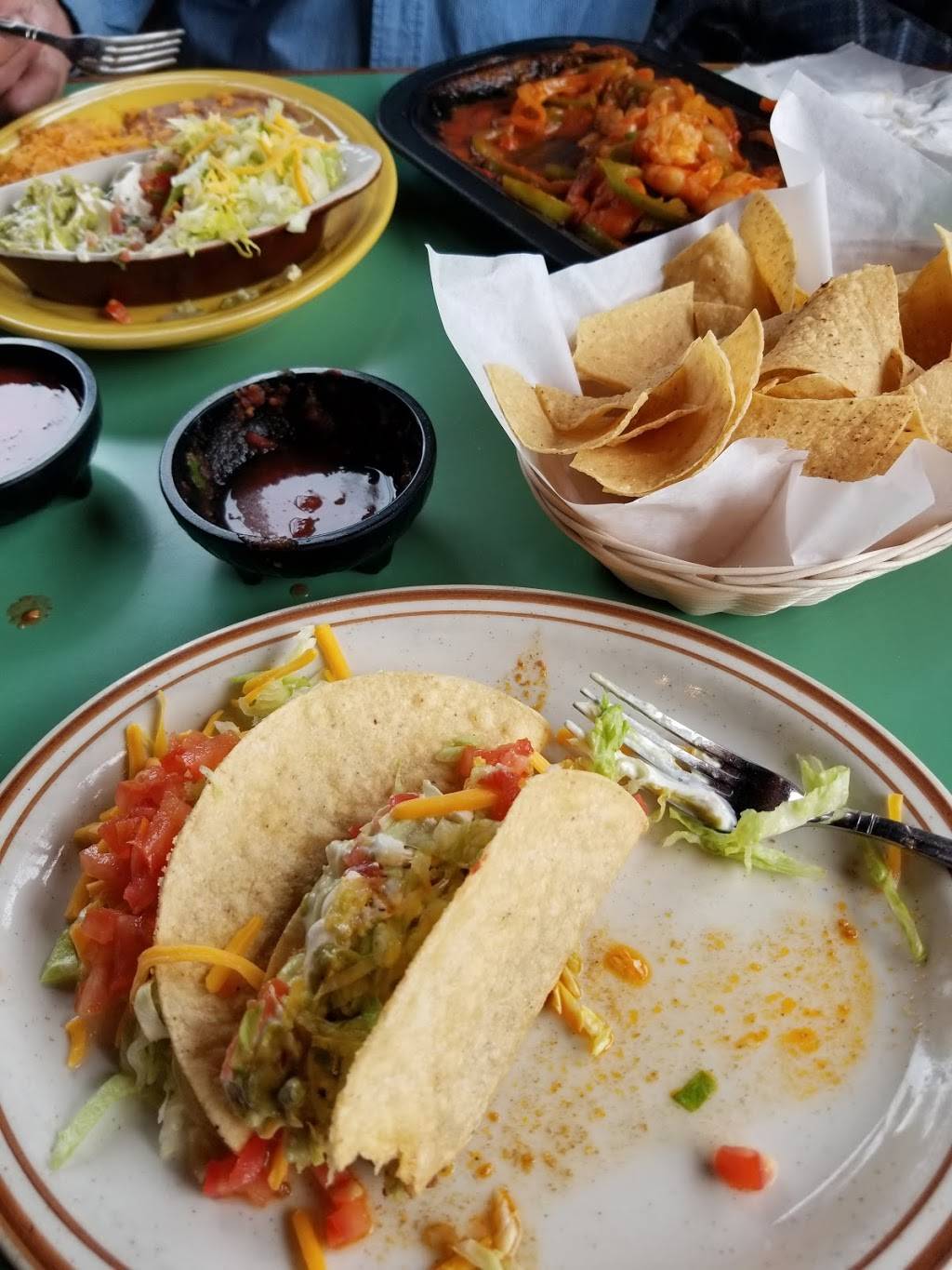 La Sierra Mexican Restaurant | 518 S Bridge St, Sheridan, OR 97378, USA