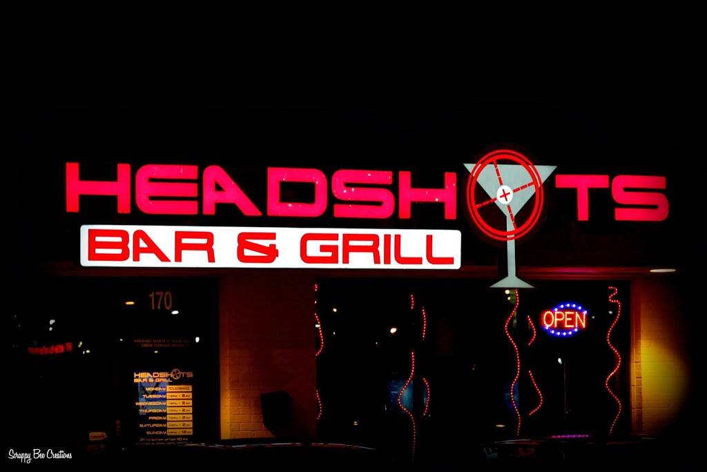 Headshots Bar & Grill Restaurant 2120 N Woodlawn Blvd 324, Wichita