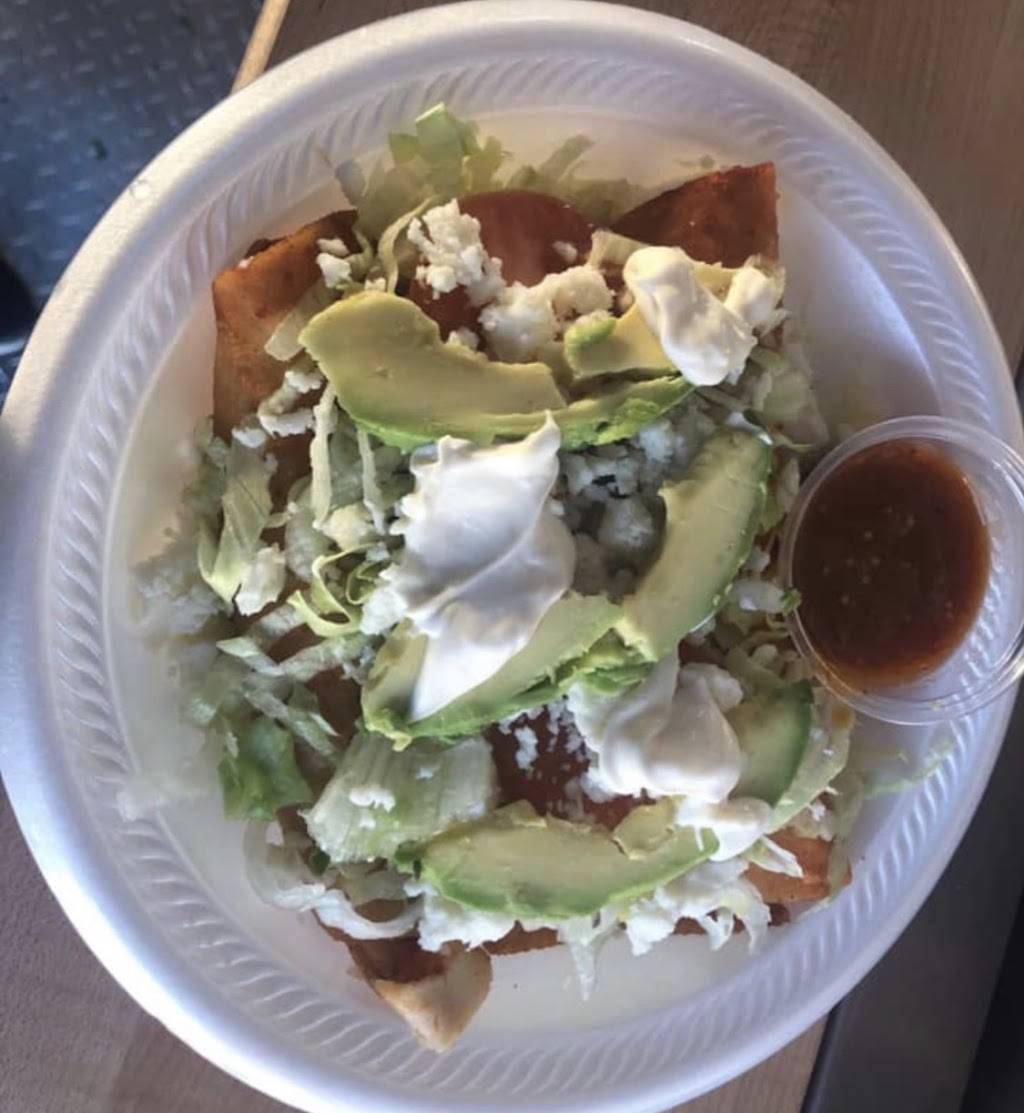 Las Morenas Tacos | restaurant | 20681 Tracy Ave, Buttonwillow, CA 93206, USA | 2143947965 OR +1 214-394-7965