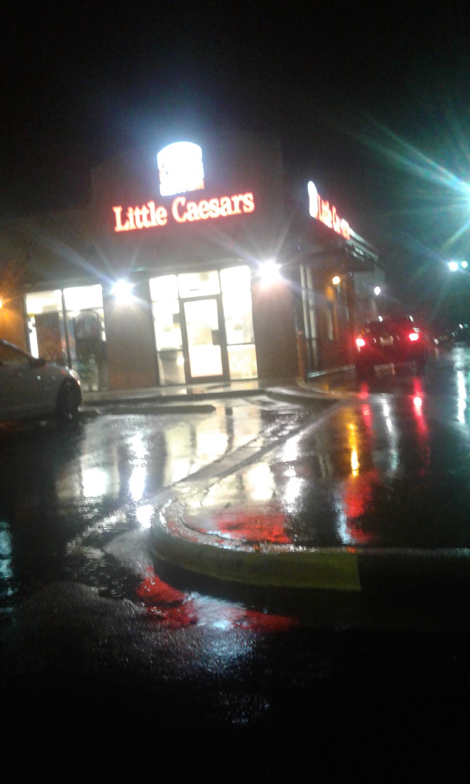 Little Caesars Pizza | meal delivery | 5801 Dollarway Rd Ste B, Pine Bluff, AR 71602, USA | 8702474444 OR +1 870-247-4444