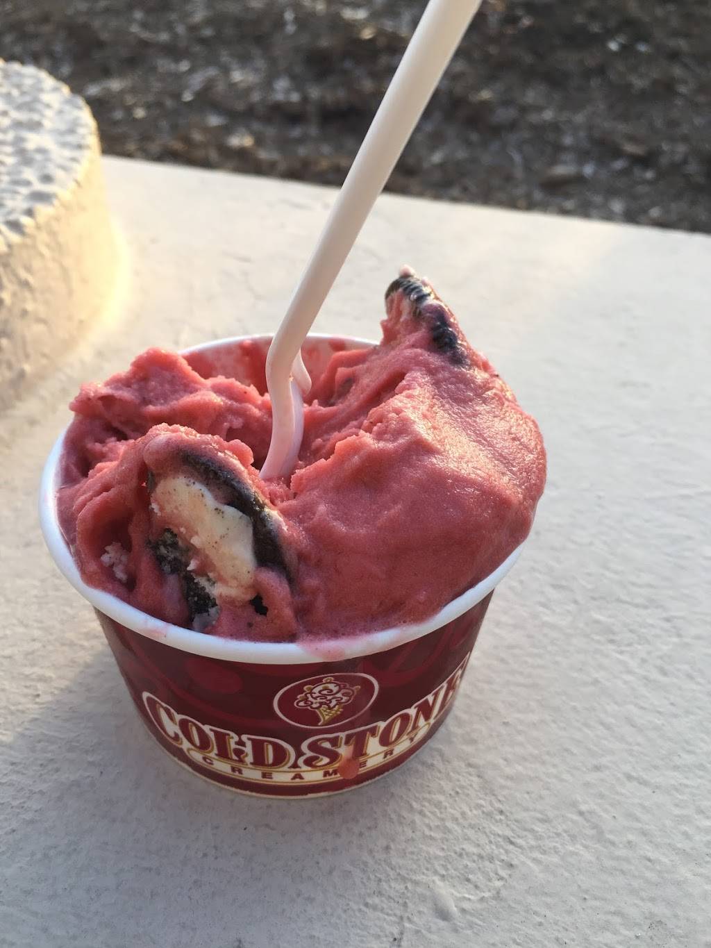 Cold Stone Creamery | bakery | 2900 Deerfield Dr Ste 116, Janesville, WI 53546, USA | 6083050489 OR +1 608-305-0489