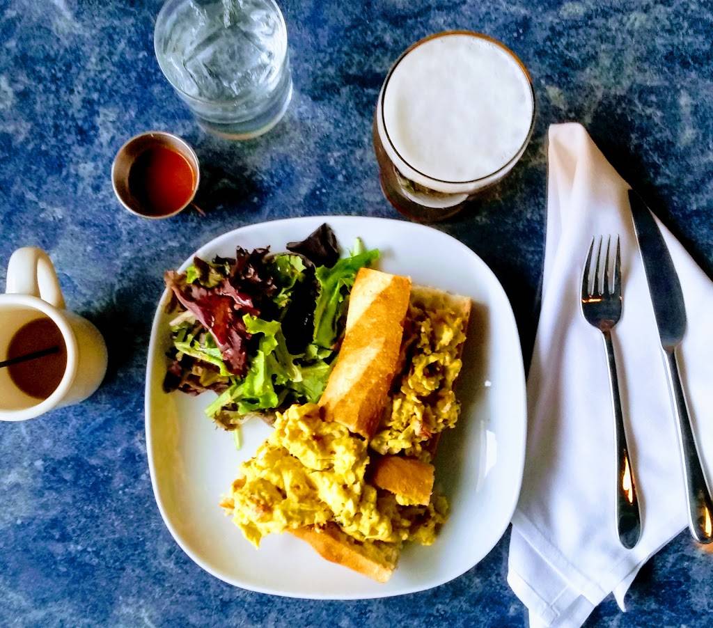 Més Que | restaurant | 1420 Hertel Ave, Buffalo, NY 14216, USA | 7168368800 OR +1 716-836-8800
