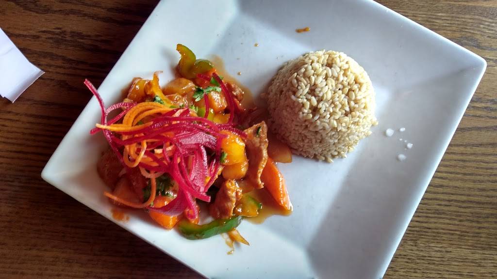 The Elephant Trail | restaurant | 85 E Main St, Avon, CT 06001, USA | 8606770065 OR +1 860-677-0065