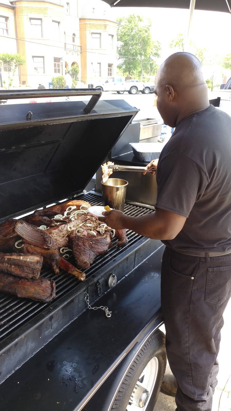 Main Street Historic District | restaurant | 104 S Main St, Tuskegee, AL 36083, USA | 3342261135 OR +1 334-226-1135