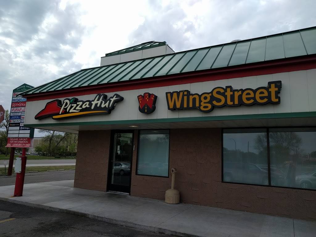 Pizza Hut - Meal Takeaway 840 S Broadway Rochester Mn 55904 Usa