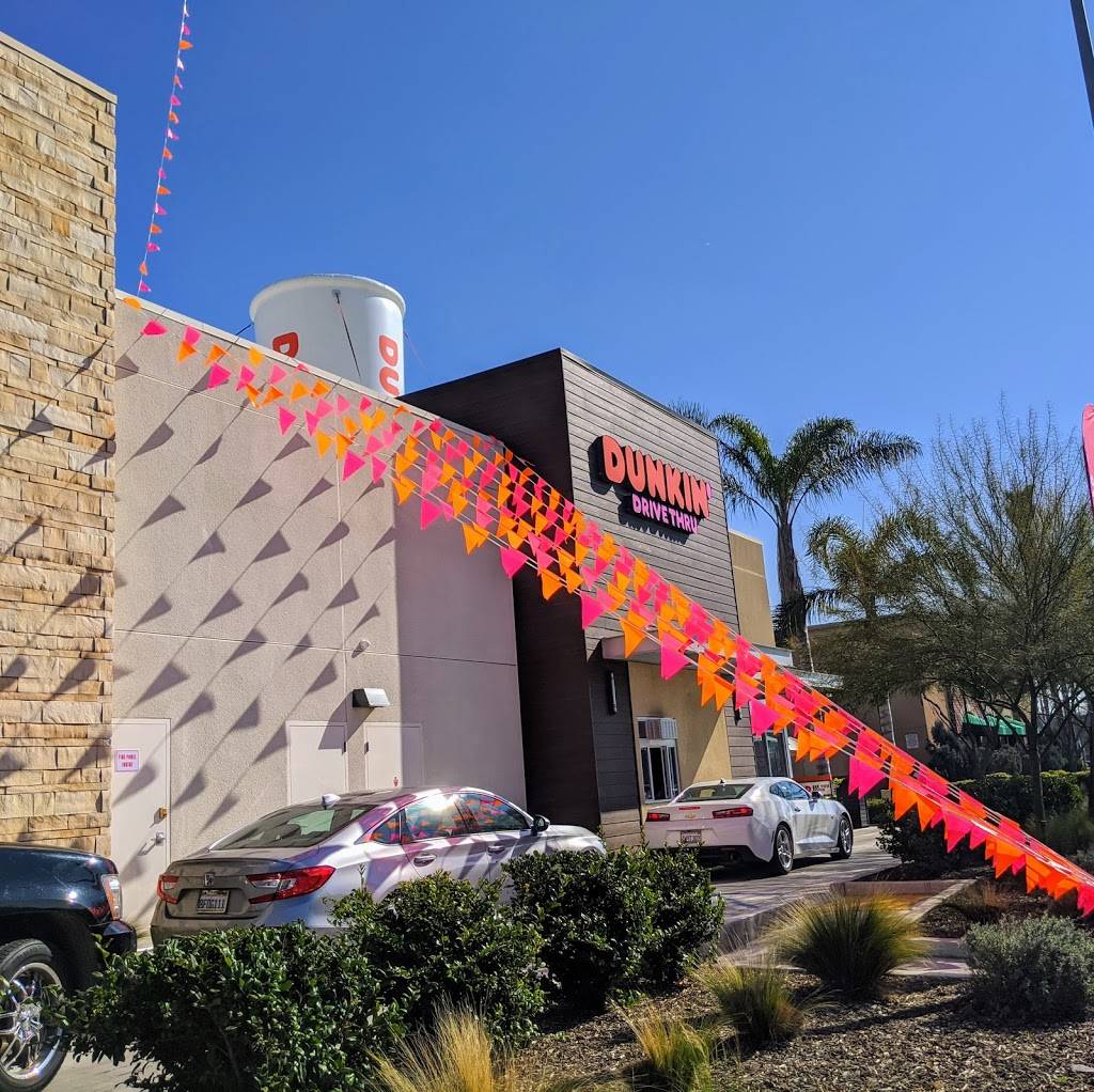 Dunkin | bakery | 2010 S Mooney Blvd, Visalia, CA 93277, USA | 5597358888 OR +1 559-735-8888