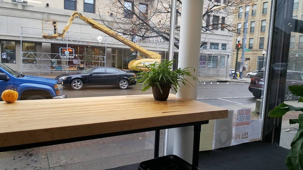 Crown Street Roasting Company | cafe | 16 W 3rd St, Jamestown, NY 14701, USA | 7167086136 OR +1 716-708-6136
