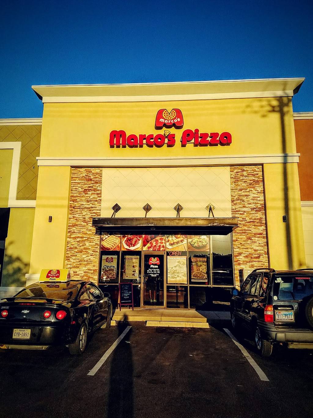 Marcos Pizza | meal delivery | 7924 S Broadway Ave, Tyler, TX 75703, USA | 9035615550 OR +1 903-561-5550