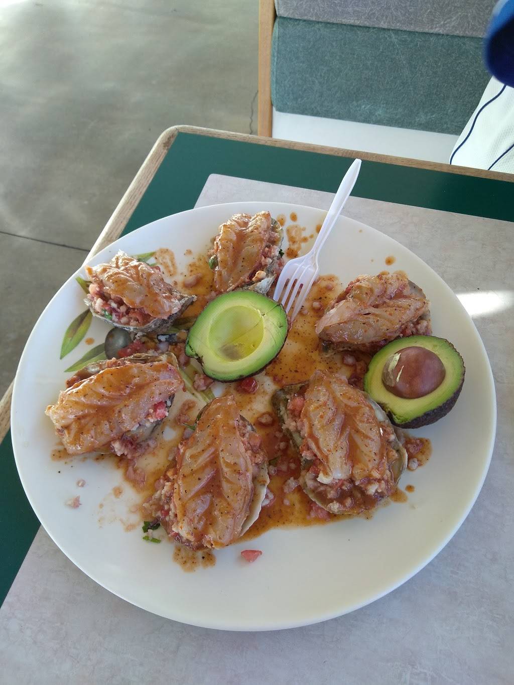 Mariscos Manzanillo - Restaurant | 8008 Santa Fe Ave, Huntington Park, CA  90255, USA