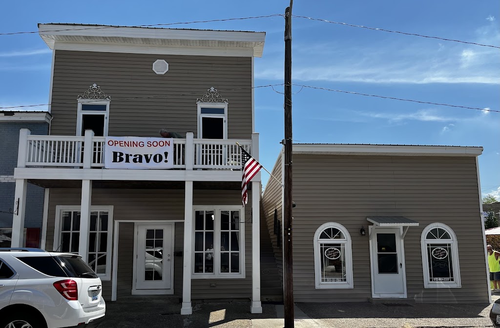 Bravo Bourbon 121 Main St Augusta KY 41002 USA bravo-bourbon-121-main-st-augusta-ky-41002-usa