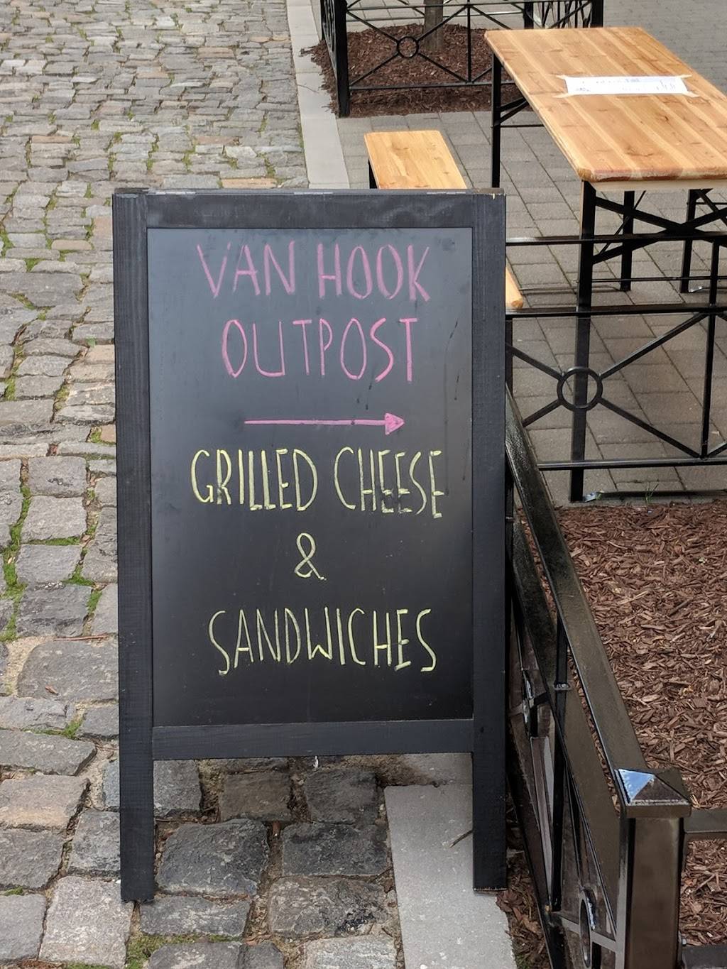 Van Hook Outpost | restaurant | 232 Pavonia Ave, Jersey City, NJ 07302, USA | 2014332600 OR +1 201-433-2600