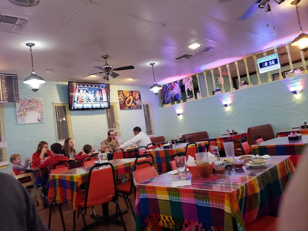 Taqueria La Estrella Bar and Grill | restaurant | 200 NE 27th Ave, Mineral Wells, TX 76067, USA | 9404682701 OR +1 940-468-2701