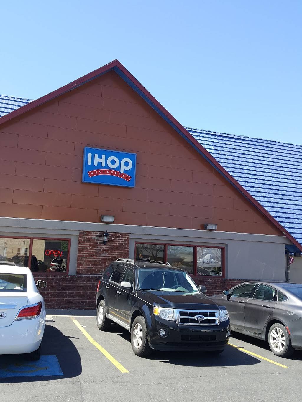 IHOP - Bakery | 10740 Roosevelt Blvd, Philadelphia, PA 19116, USA