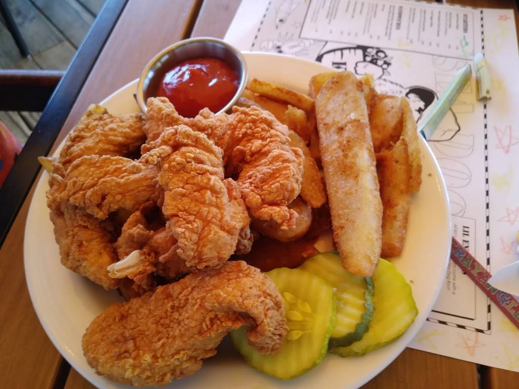 Sea Dog Brewing Co. | restaurant | 1 Main St, Camden, ME 04843, USA | 2072301306 OR +1 207-230-1306