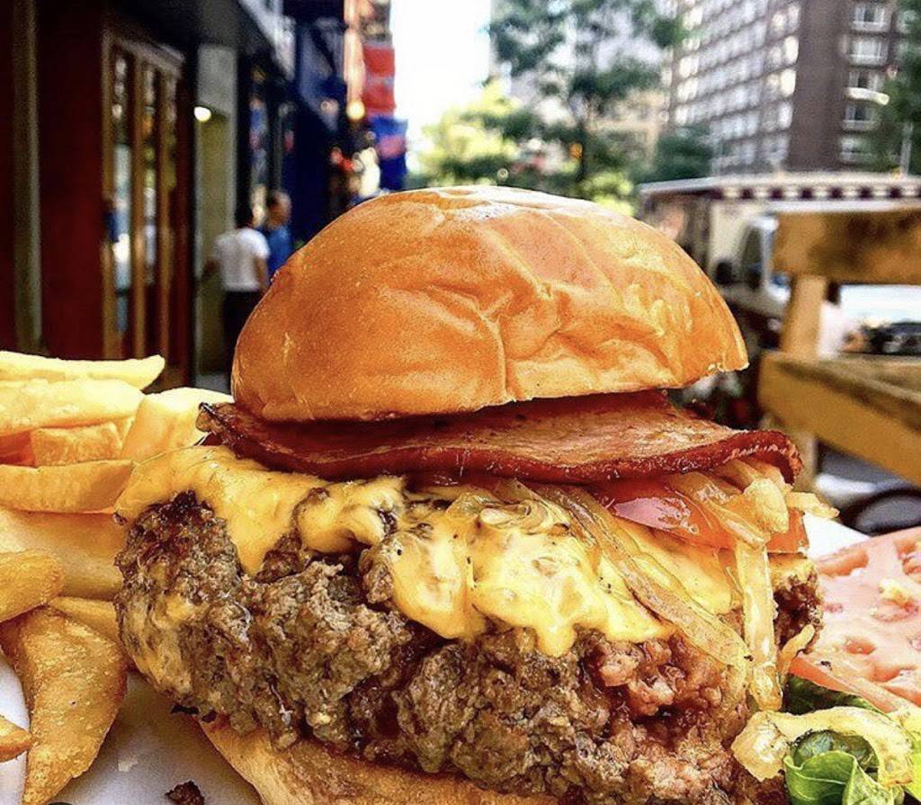 Jackson Hole | meal takeaway | 232 E 64th St A, New York, NY 10021, USA | 2123717187 OR +1 212-371-7187