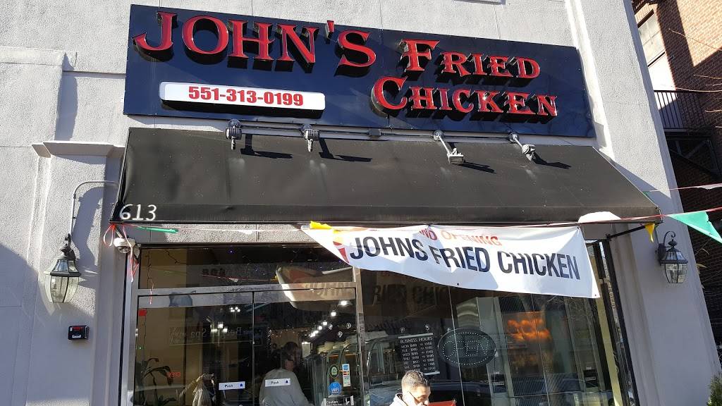 Johns Fried Chicken | restaurant | 613 Anderson Ave, Cliffside Park, NJ 07010, USA | 5513130199 OR +1 551-313-0199