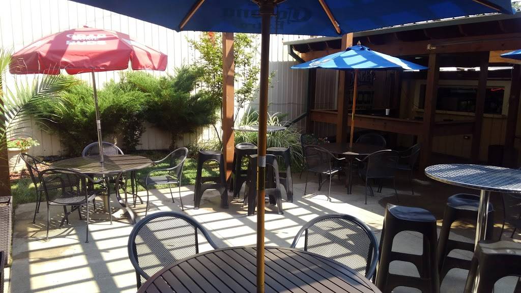 Stevie Cs | restaurant | 204 SE Main St, Grimes, IA 50111, USA | 5159869004 OR +1 515-986-9004