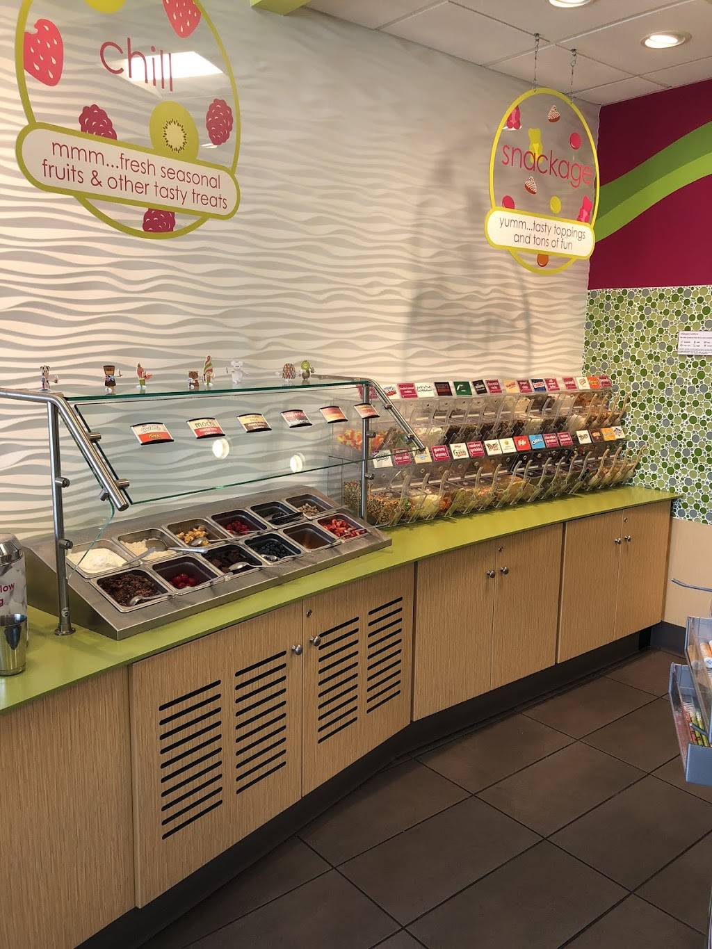 Menchies Frozen Yogurt | bakery | 8046 La Mesa Blvd, La Mesa, CA 91942, USA | 6197246633 OR +1 619-724-6633