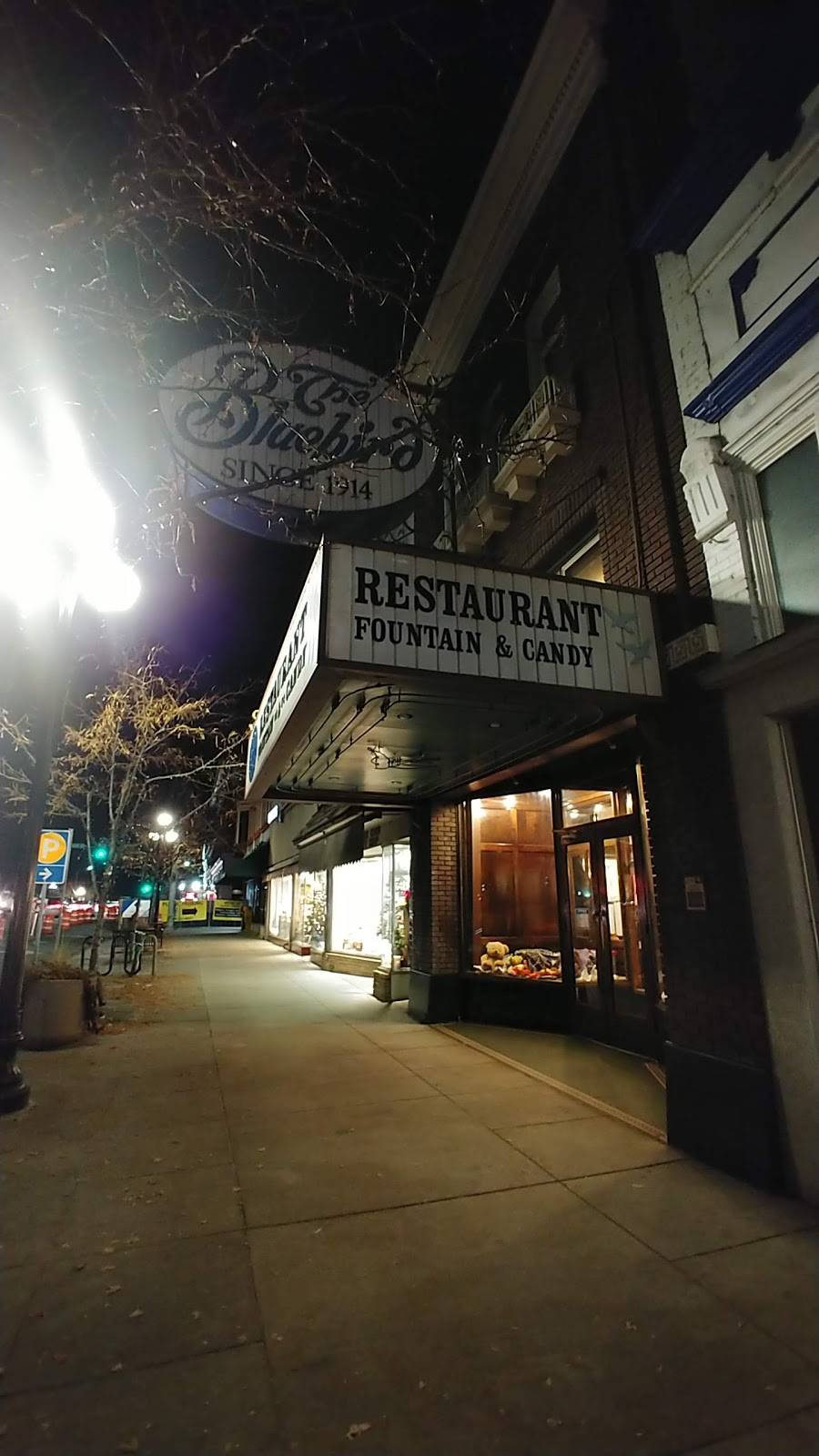 Bluebird Cafe | restaurant | 175-185 Main St, Logan, UT 84322, USA | 4357523155 OR +1 435-752-3155