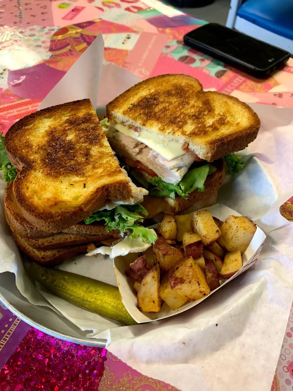 Savvy Cakes and Legendary Sandwiches | bakery | 335 Jefferson St, Statham, GA 30666, USA | 6787267046 OR +1 678-726-7046