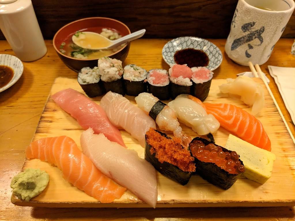 Tomoe Sushi | restaurant | 172 Thompson St, New York, NY 10012, USA | 2127779346 OR +1 212-777-9346