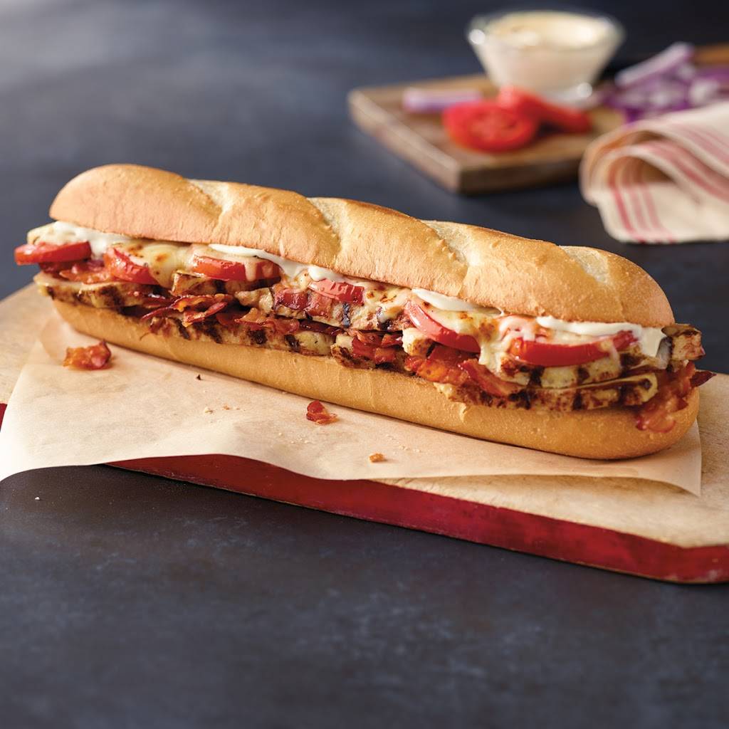 Marcos Pizza | meal delivery | 2656 Parkway #1, Pigeon Forge, TN 37863, USA | 8652776361 OR +1 865-277-6361