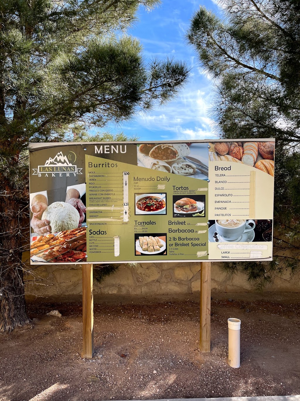 Las Lunas Bakery | bakery | 3333 Saul Kleinfeld Dr, El Paso, TX 79936, USA | 9159219700 OR +1 915-921-9700