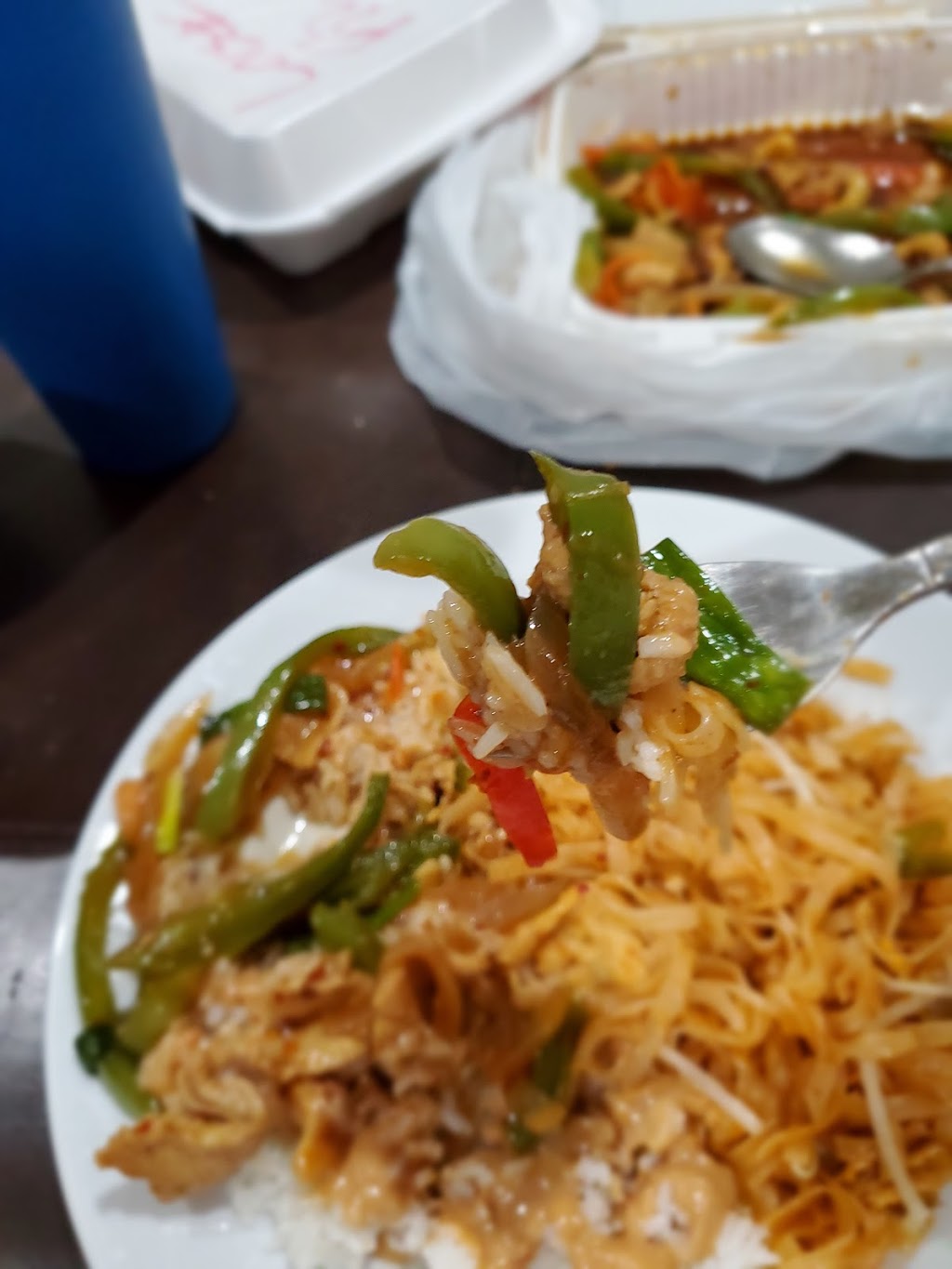 Hae Ha Thai Restaurant 1407 N Young St Suite D, Kennewick, WA 99336