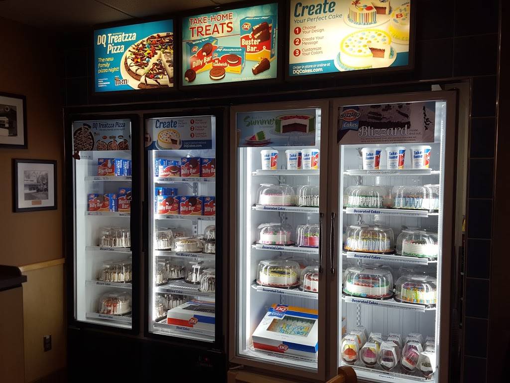 Dairy Queen Grill & Chill | restaurant | 910 12th St, Carlyle, IL 62231, USA | 6185944222 OR +1 618-594-4222