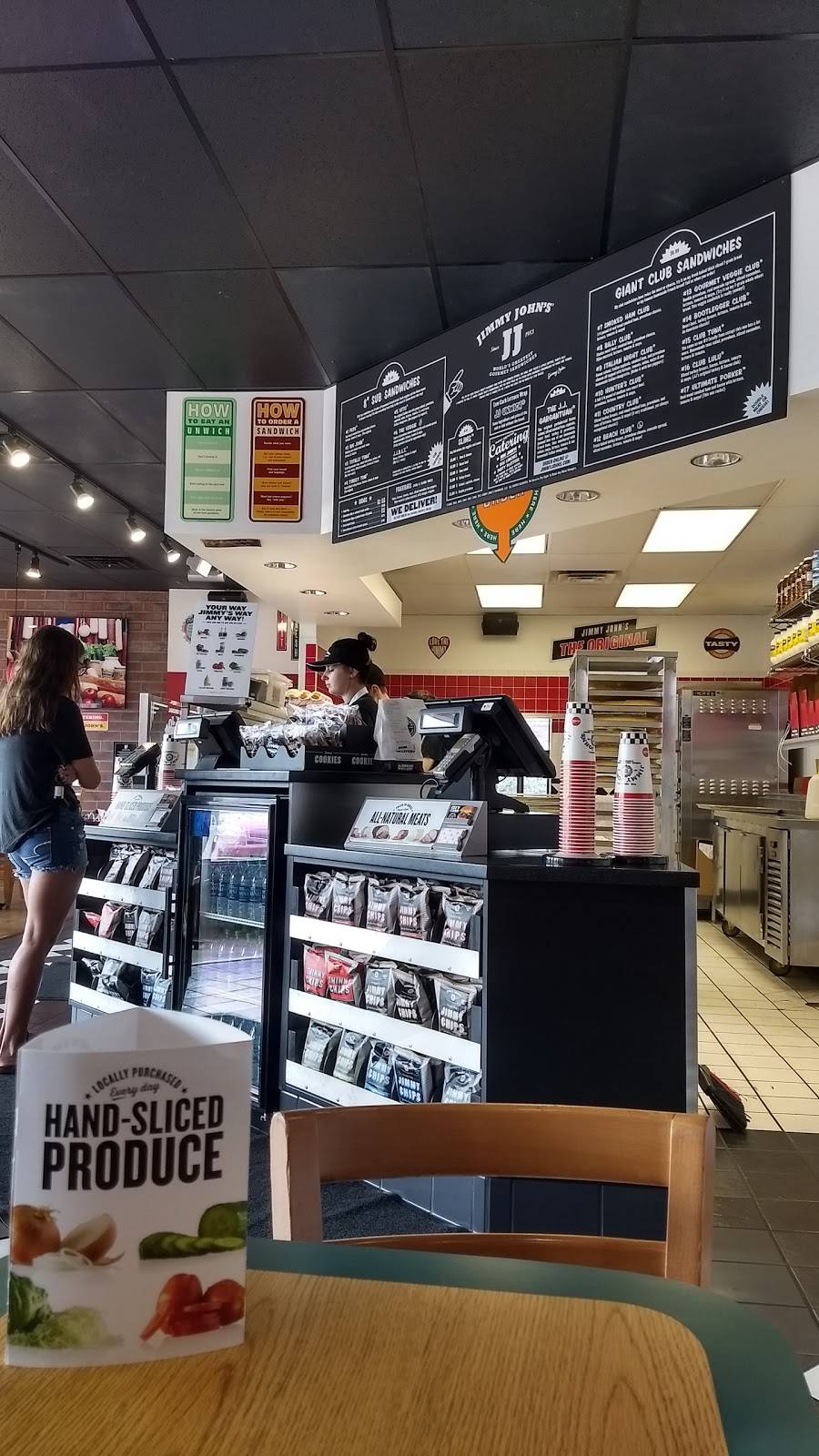 Jimmy Johns | meal delivery | 1121 W Main St, Peoria, IL 61606, USA | 3096739999 OR +1 309-673-9999