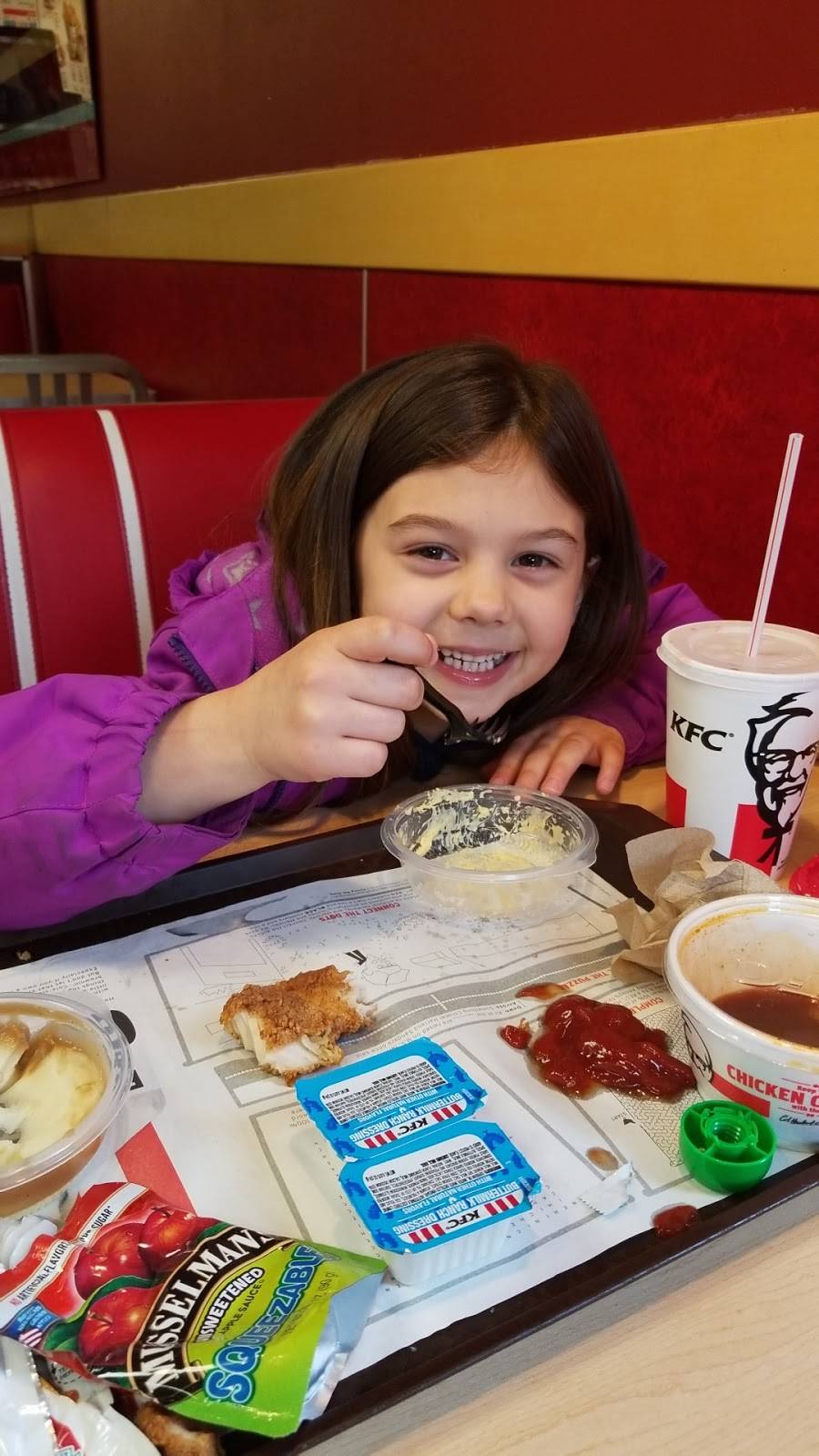 KFC | restaurant | 640 Long Run Rd, McKeesport, PA 15132, USA | 4127517859 OR +1 412-751-7859