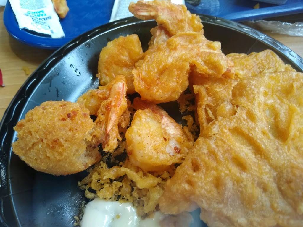 KFC | restaurant | 419 N Halleck St, De Motte, IN 46310, USA | 2199875321 OR +1 219-987-5321