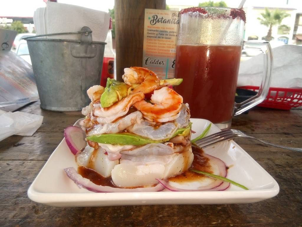 Mariscos La Vikinga - Restaurant | Blvd. Benito Juárez 105-8, Hacienda  Floresta del Mar, 22703 Rosarito, ., Mexico