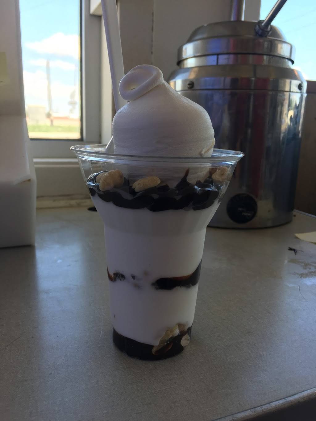Daisy Queen | bakery | 101 State St, Friend, NE 68359, USA | 4029472663 OR +1 402-947-2663