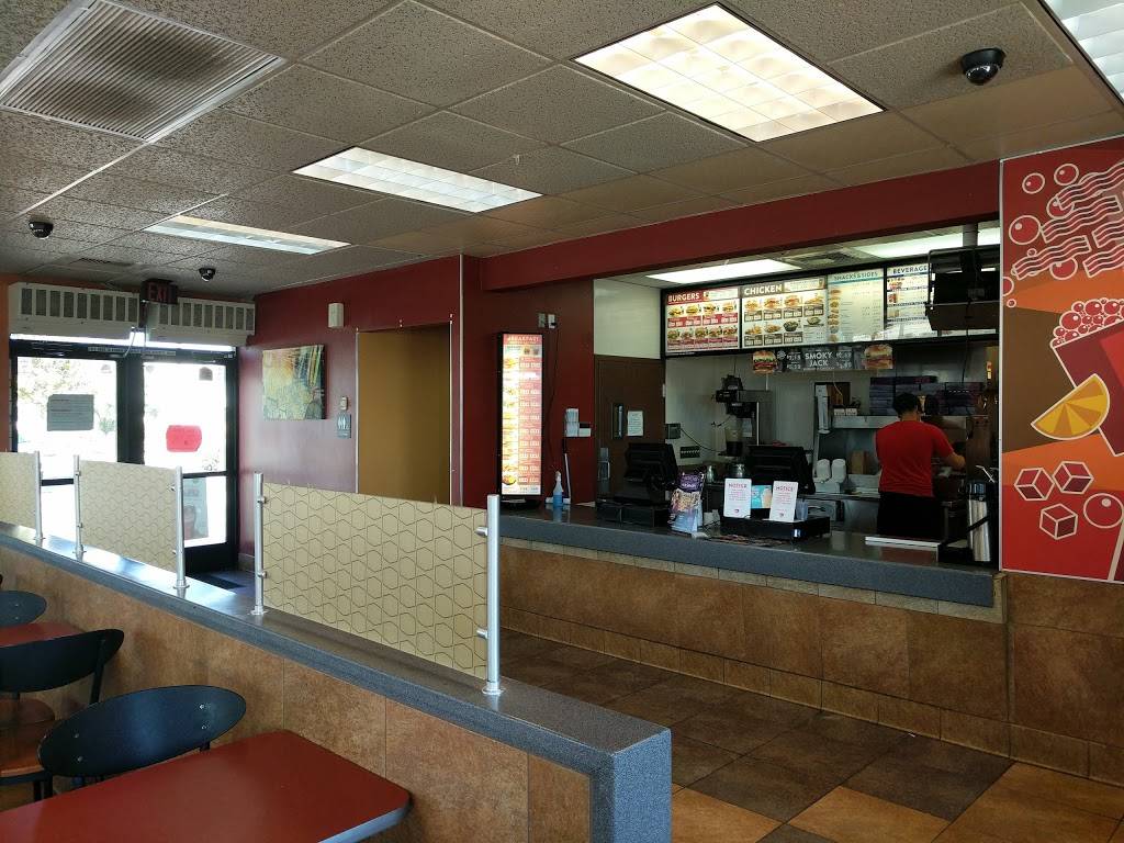 Jack in the Box - Restaurant | 3970 County Rd 89, Dunnigan, CA 95937, USA