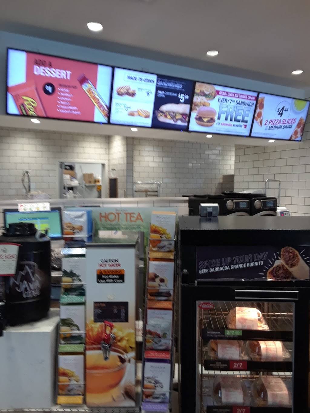 Kum & Go | meal takeaway | 501 Cowan Dr, Lebanon, MO 65536, USA | 4175321078 OR +1 417-532-1078
