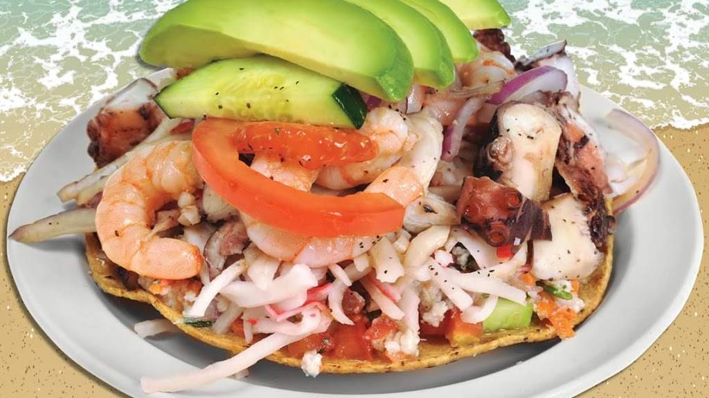 Playas Nayaritas | restaurant | 6000 W Grand Ave, Chicago, IL 60639, USA | 7738874473 OR +1 773-887-4473