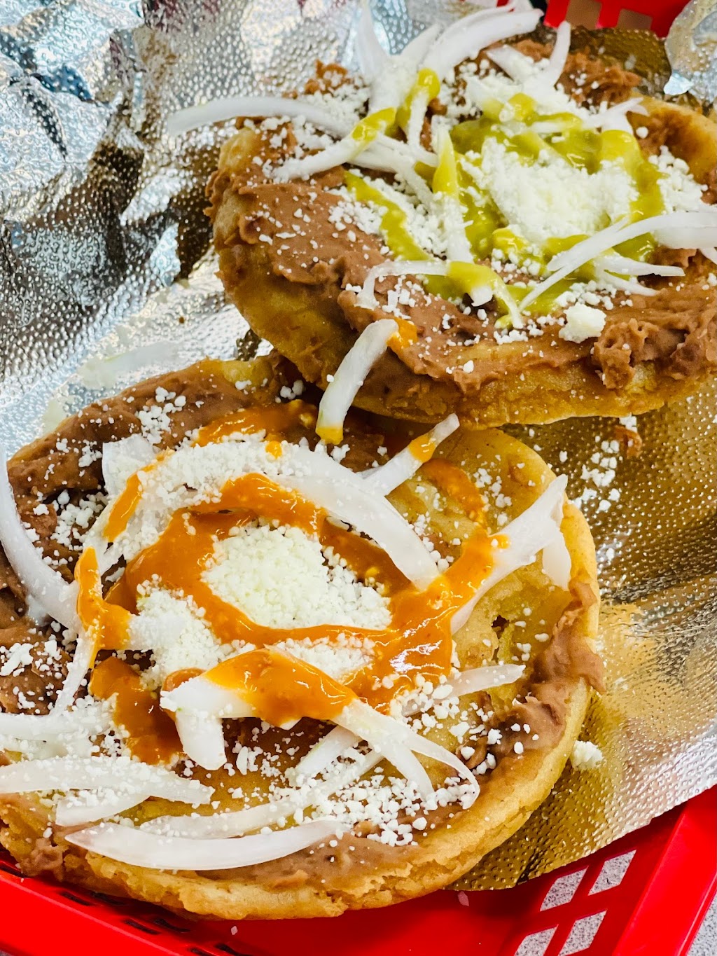 Restaurant Catra-Mex | restaurant | 810 S Main St, High Point, NC 27260, USA | 3362591877 OR +1 336-259-1877