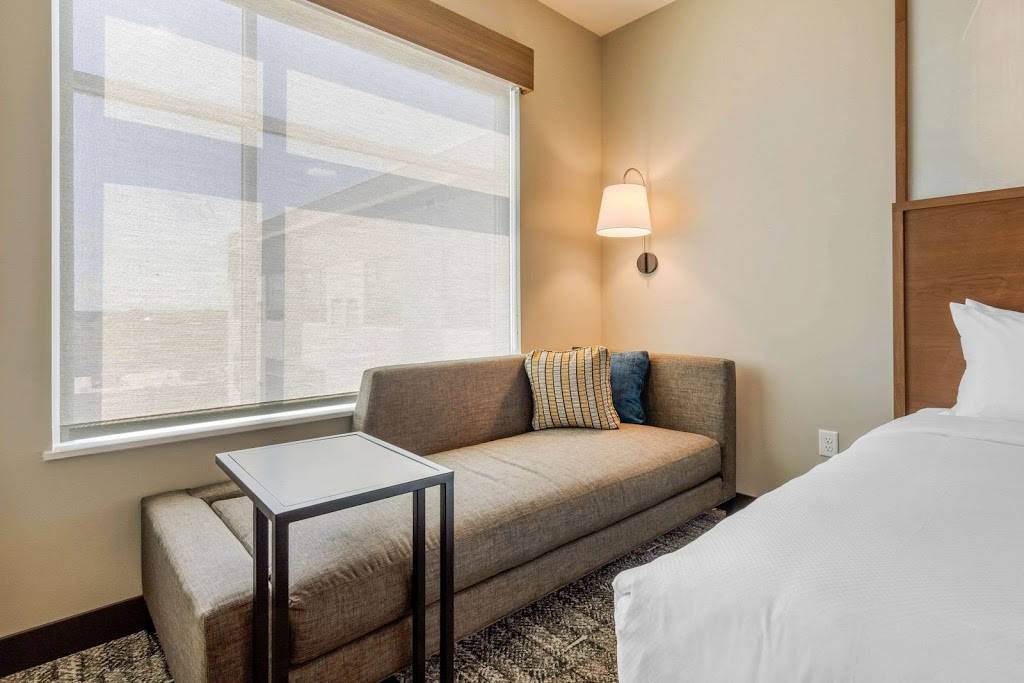 Cambria Hotel Bettendorf - Quad Cities | restaurant | 5061 Competition Drive, Bettendorf, IA 52722, USA | 5633451660 OR +1 563-345-1660
