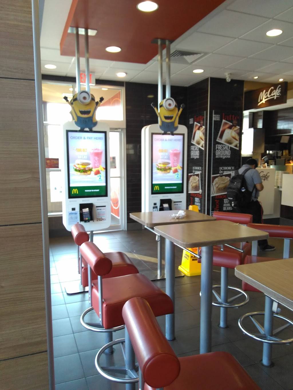 McDonalds | cafe | 44 John Macdonell St, St. Catharines, ON L2T 4C2, Canada | 9056823993 OR +1 905-682-3993