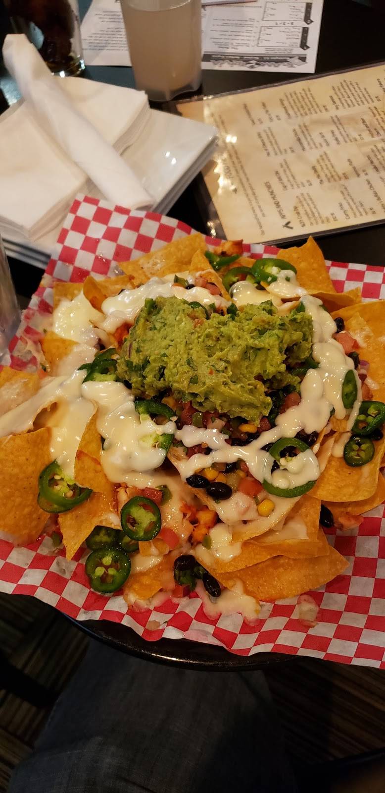 Tap House 1637 | restaurant | 23418 Three Notch Rd, California, MD 20619, USA | 3018623166 OR +1 301-862-3166