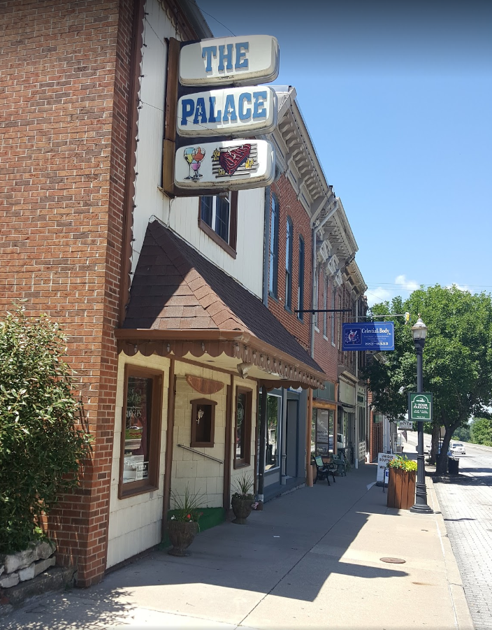 Palace Restaurant | restaurant | 225 Main St, Boonville, MO 65233, USA | 6608825866 OR +1 660-882-5866