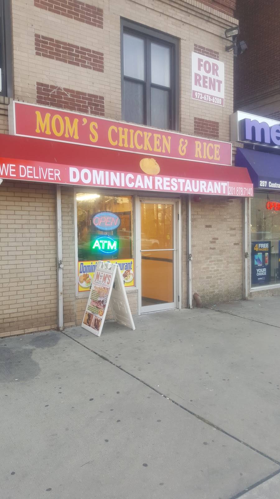 Moms Chicken Rice - Restaurant East Orange Nj 07018 Usa