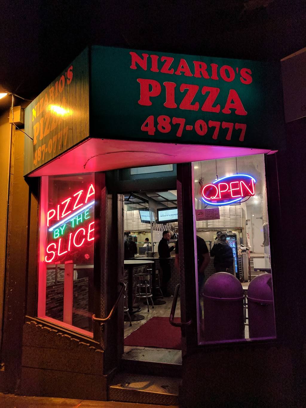 Nizarios Pizza The Castro | restaurant | 4077 18th St, San Francisco, CA 94114, USA | 4154870777 OR +1 415-487-0777