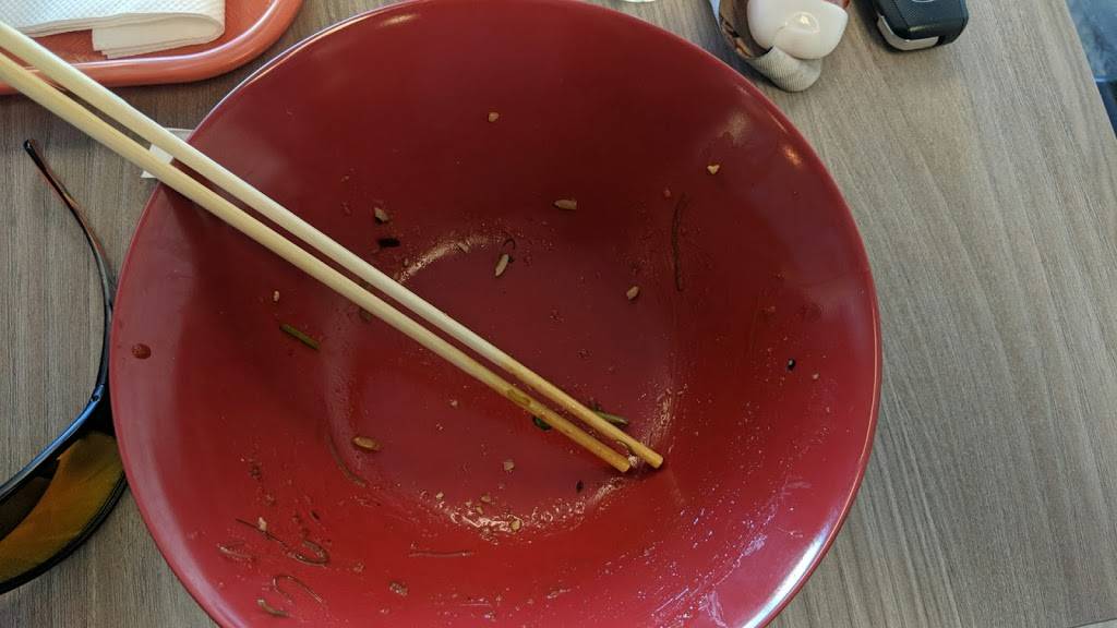 Moms Sushi & Poke | restaurant | 940 S Watson Rd #103, Buckeye, AZ 85326, USA | 6232487516 OR +1 623-248-7516